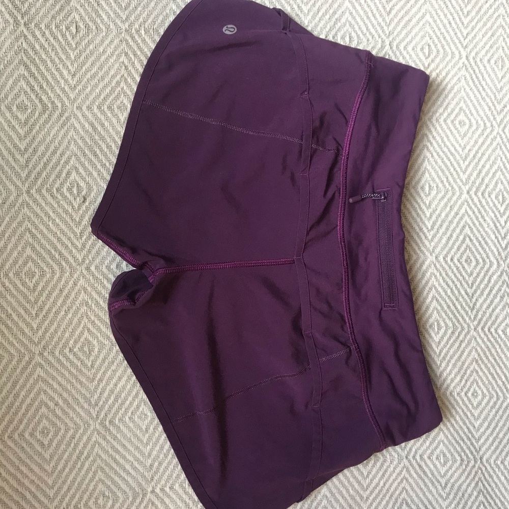 Lululemon speed up shorts size 4 !!